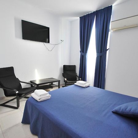 Hotel Tres Leones Vilassar De Mar Extérieur photo