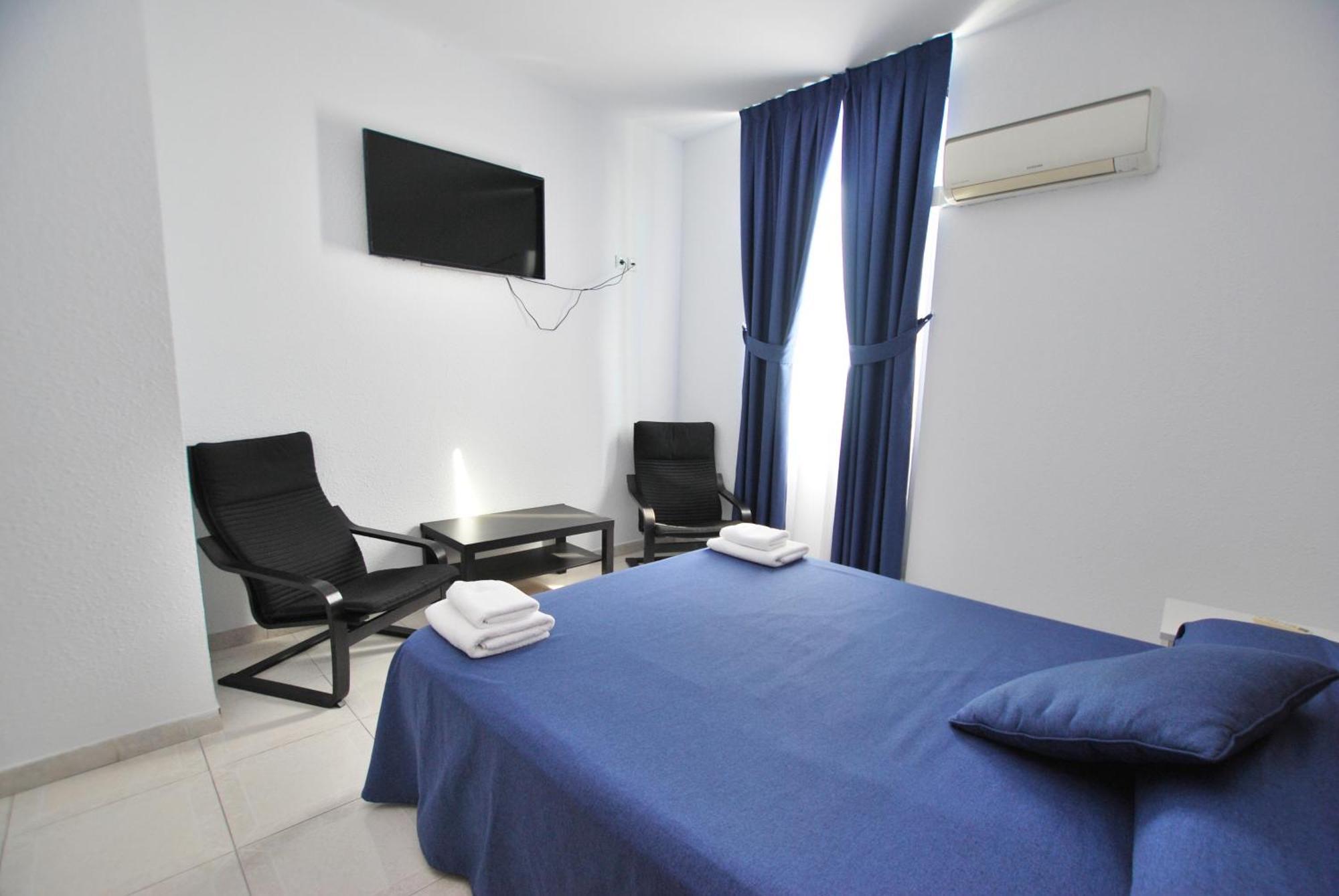 Hotel Tres Leones Vilassar De Mar Extérieur photo