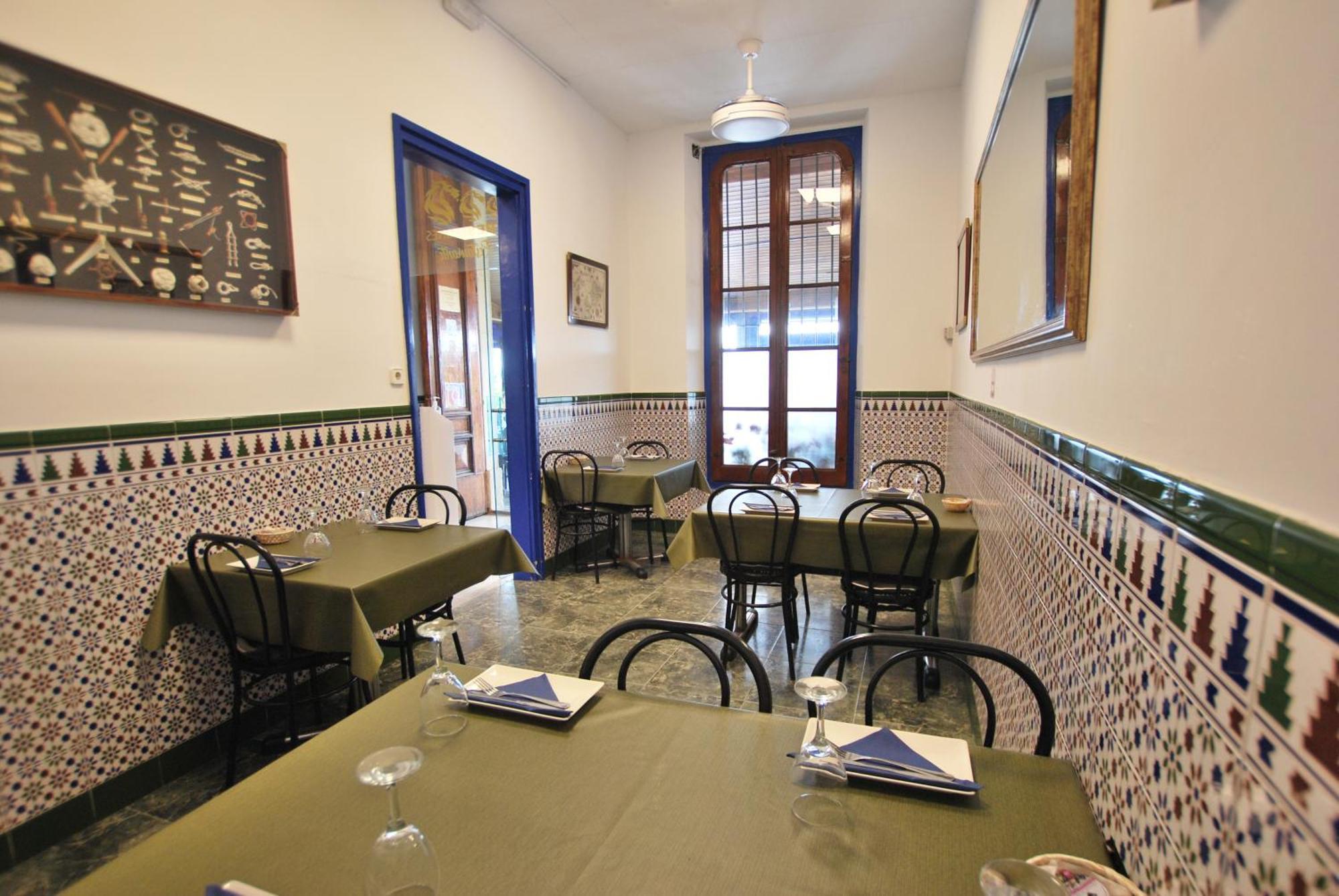 Hotel Tres Leones Vilassar De Mar Extérieur photo