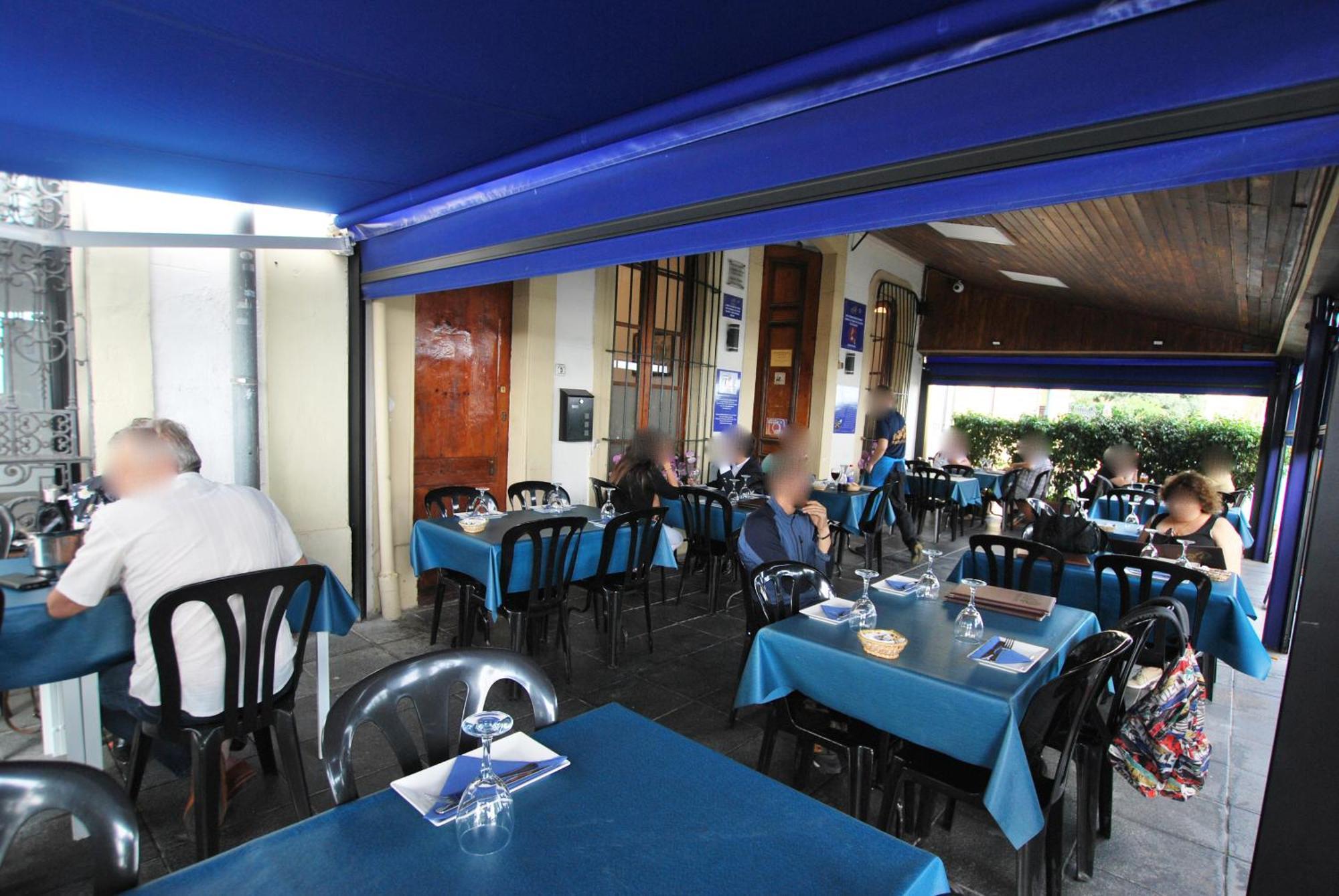 Hotel Tres Leones Vilassar De Mar Extérieur photo